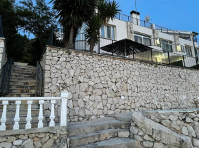 Saranda Seafront Villa